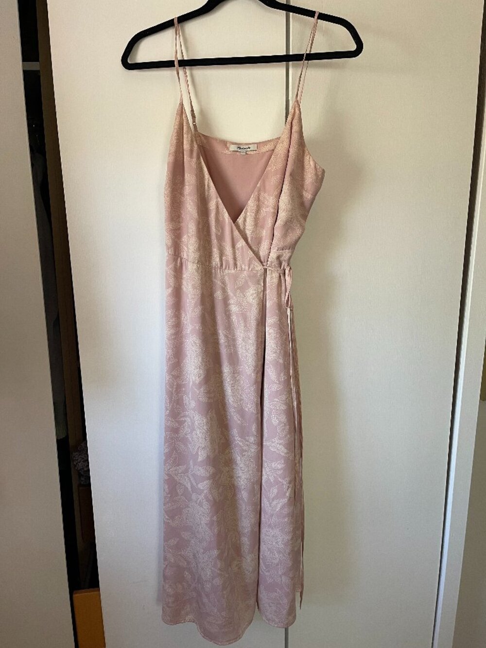 Madewell (Re)sourced Crepe Cami Wrap Dress in Pindot Blooms